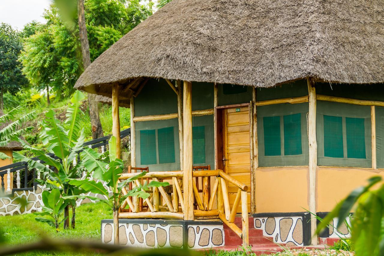 Queen Elizabeth Pvt Lodge Kichwamba Exterior foto